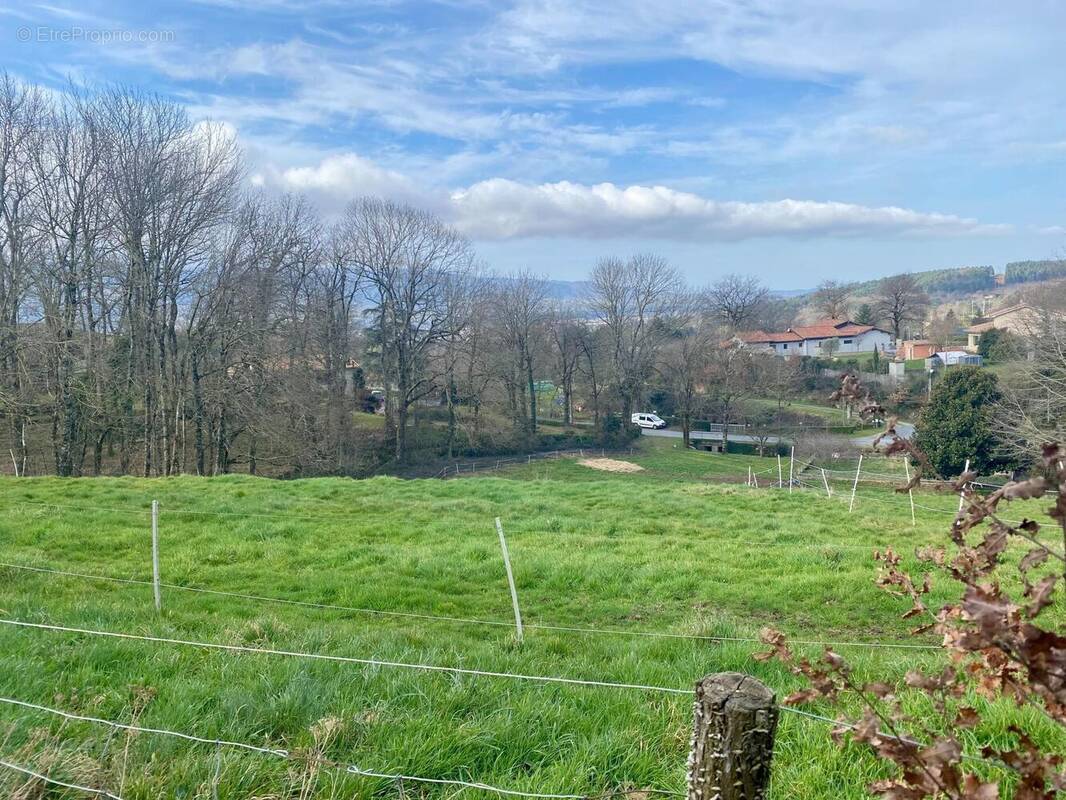 Photo 1 - Terrain à PONT-DE-LARN