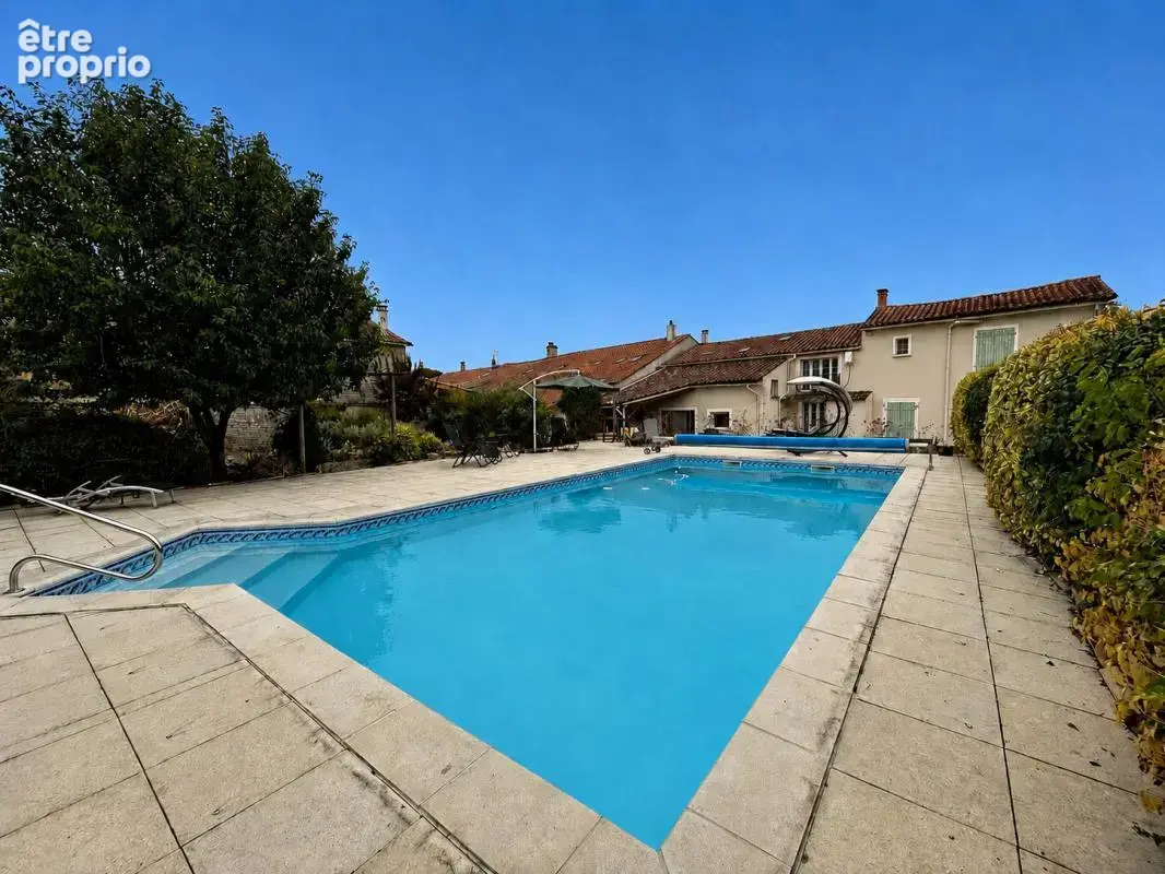 Maison de caractère 7 chambres 338m2, piscine et garages 70m - photo 29