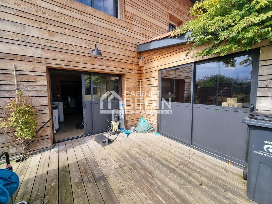 Maison à GUJAN-MESTRAS