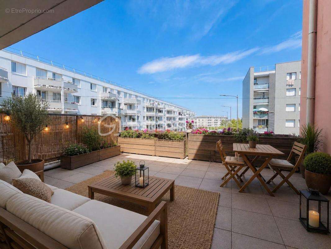 Appartement T3 de 78 m² avec terrasse, parking privatif et local de stockage - photo 2