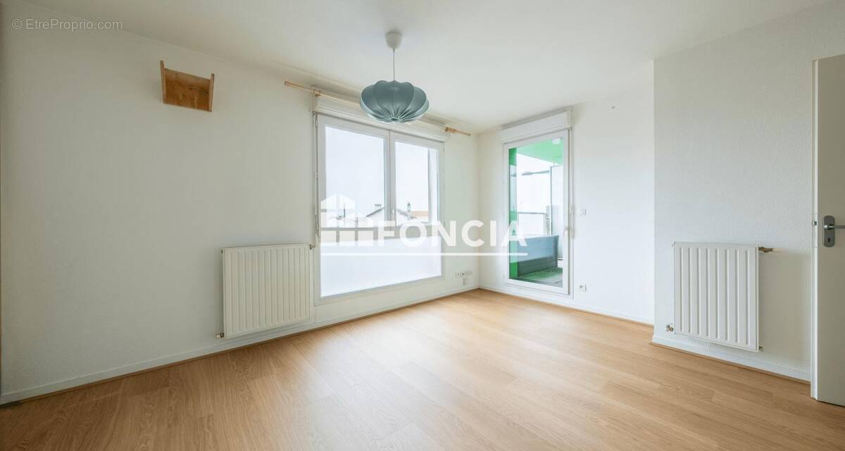 Appartement à BEGLES