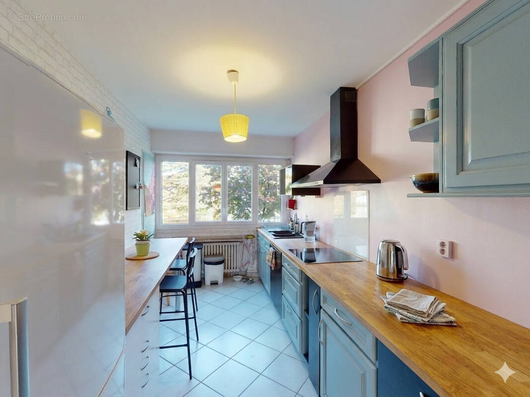 Appartement à ECHIROLLES