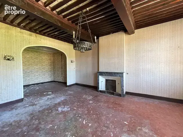 Trois logements à renover avec garages et caves - photo 9