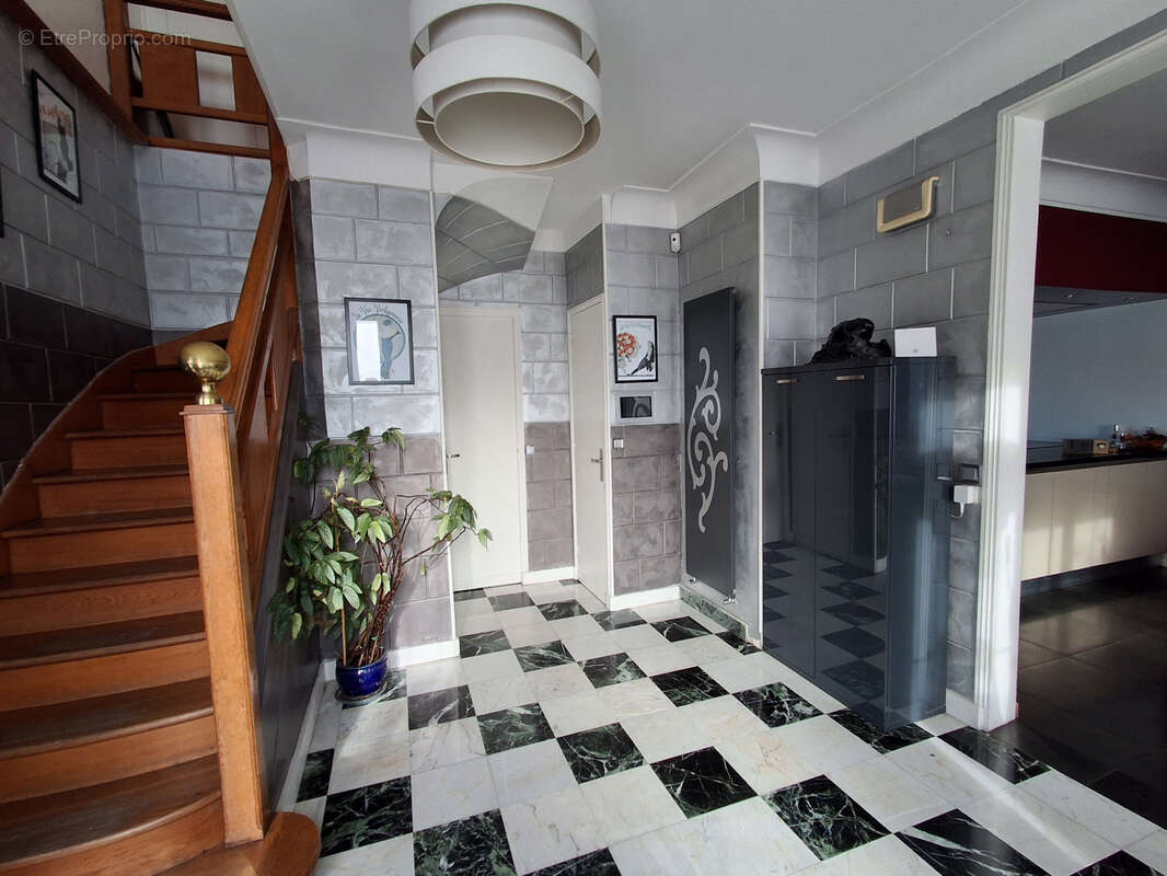 Maison à ORMESSON-SUR-MARNE