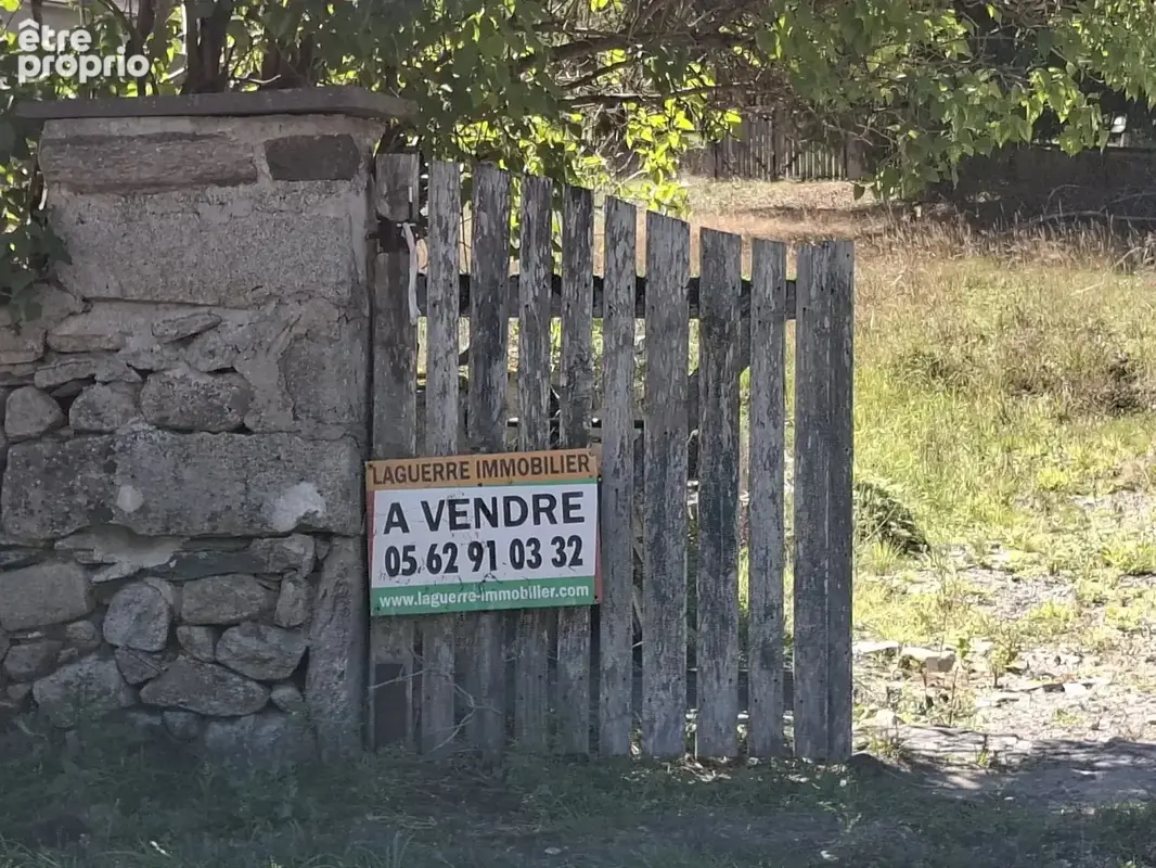 REF.1307 Terrain constructible dans la vallée de Campan d'une surface de 1854 m² - photo 12