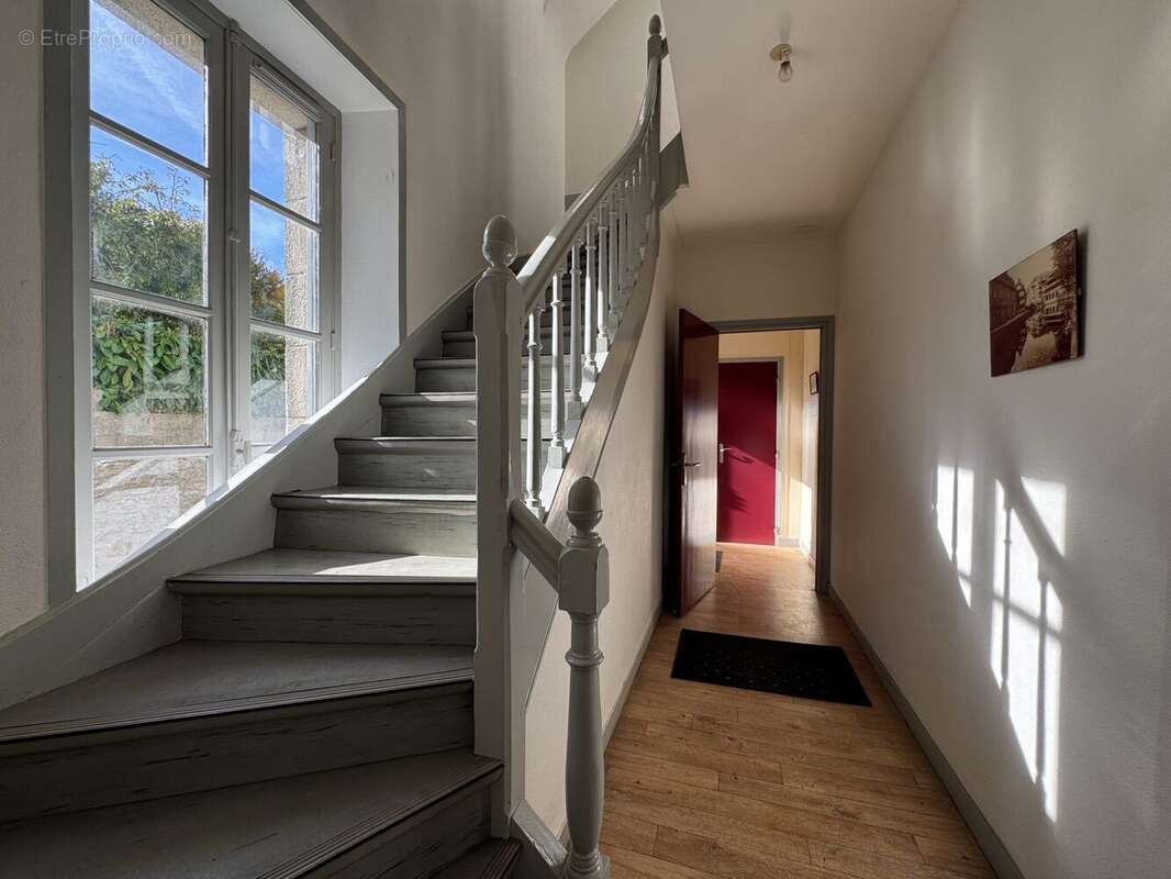 Appartement à QUIMPERLE