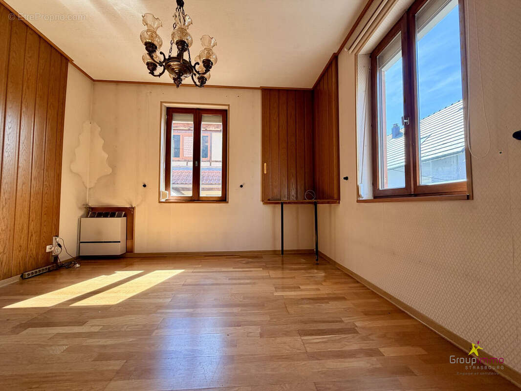 Maison 208 m² à Schiltigheim  - photo 6