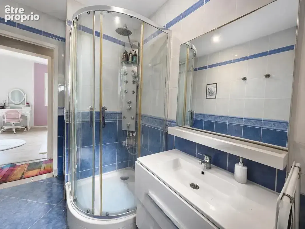 Maison de 7 pièces de 146 m² au Plessis-Grohan - photo 13