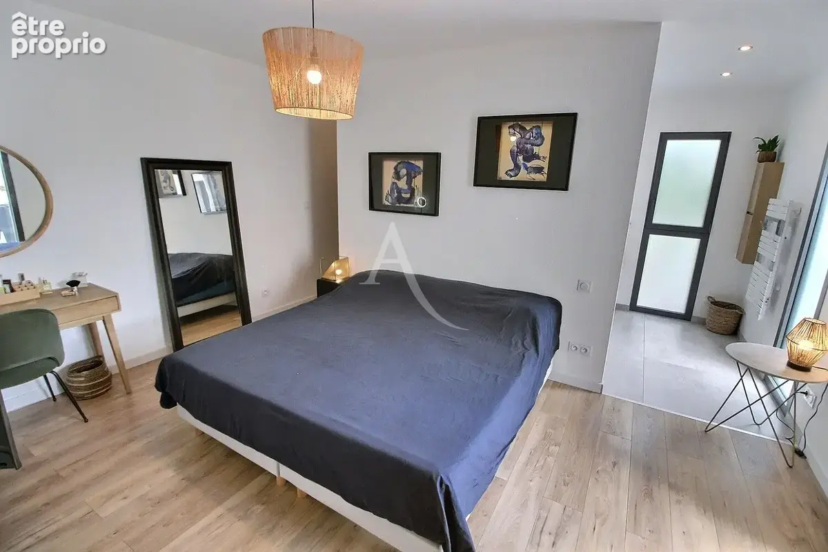 Villa  contemporaine de 150 m² de type f4 avec piscine sur terrain de 530 m² - photo 13