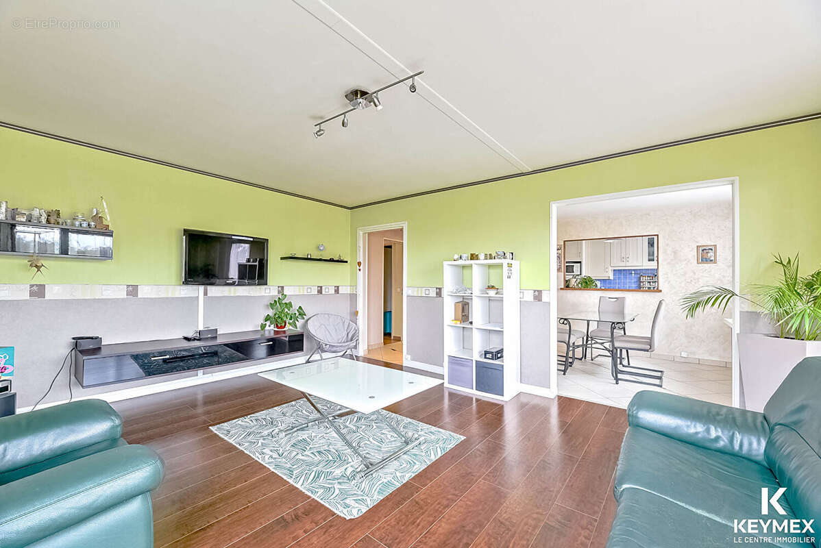 Appartement à TAVERNY