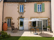 Maison à LE MONTET