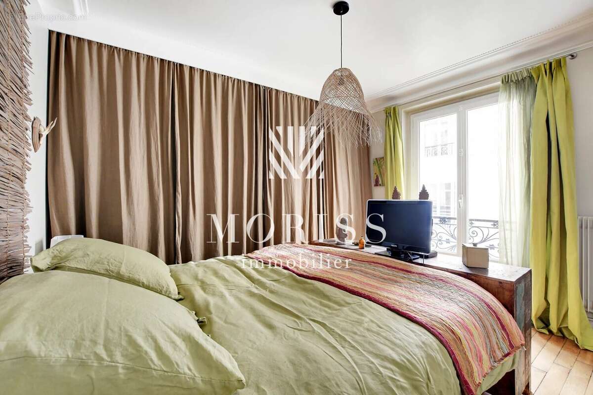 Appartement à PARIS-18E