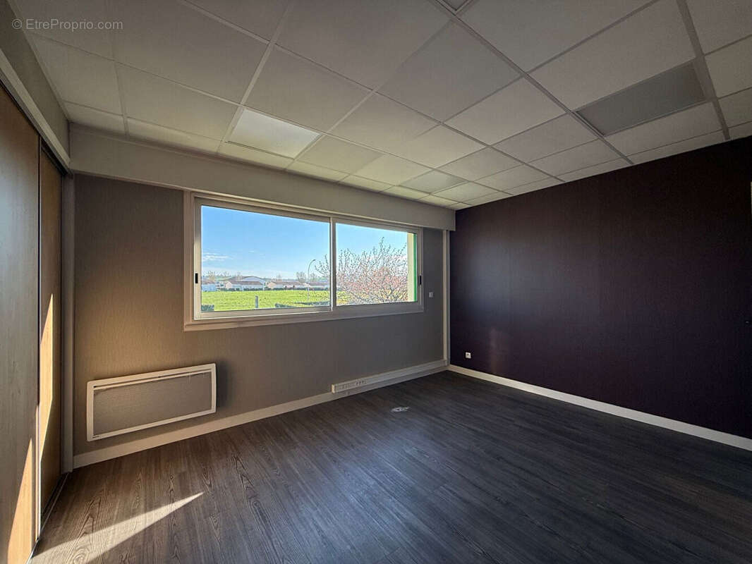 Commerce à SAINT-MAIXENT-L&#039;ECOLE