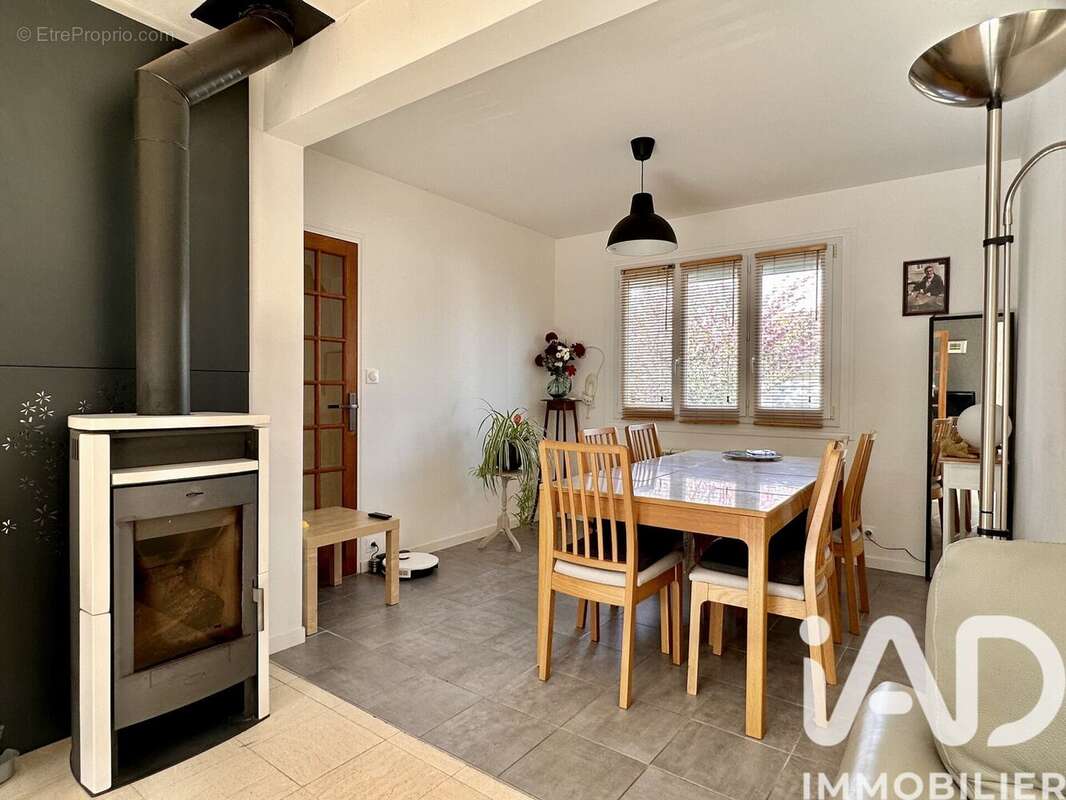 Maison 110 m² à Troarn  - photo 5