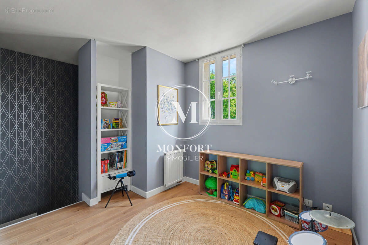 Villa familiale avec T1 indépendant, piscine. - photo 20