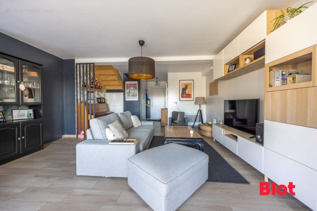 Maison à SAINT-JOUAN-DES-GUERETS