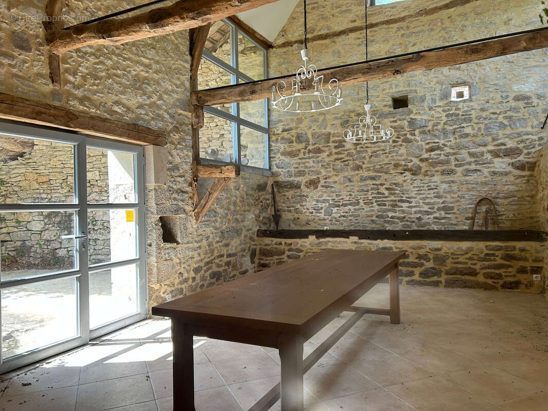 Maison à LARROQUE-TOIRAC