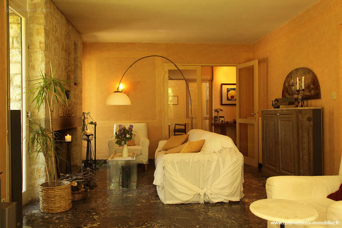 Villa d'architecte plain pied - 163 m2  près du golf, Morieres Les Avignon - photo 3