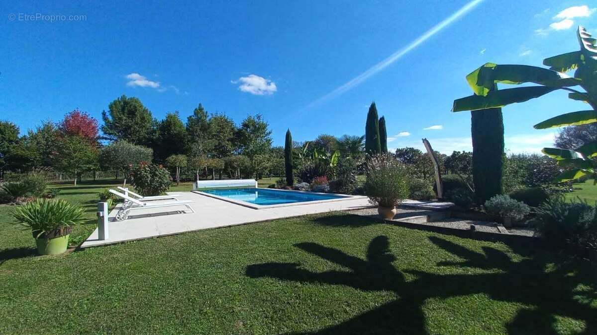 Photo-2025/093040-1-1 - Autre à MONT-DE-MARSAN