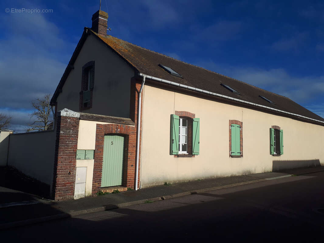 Maison à THIVARS