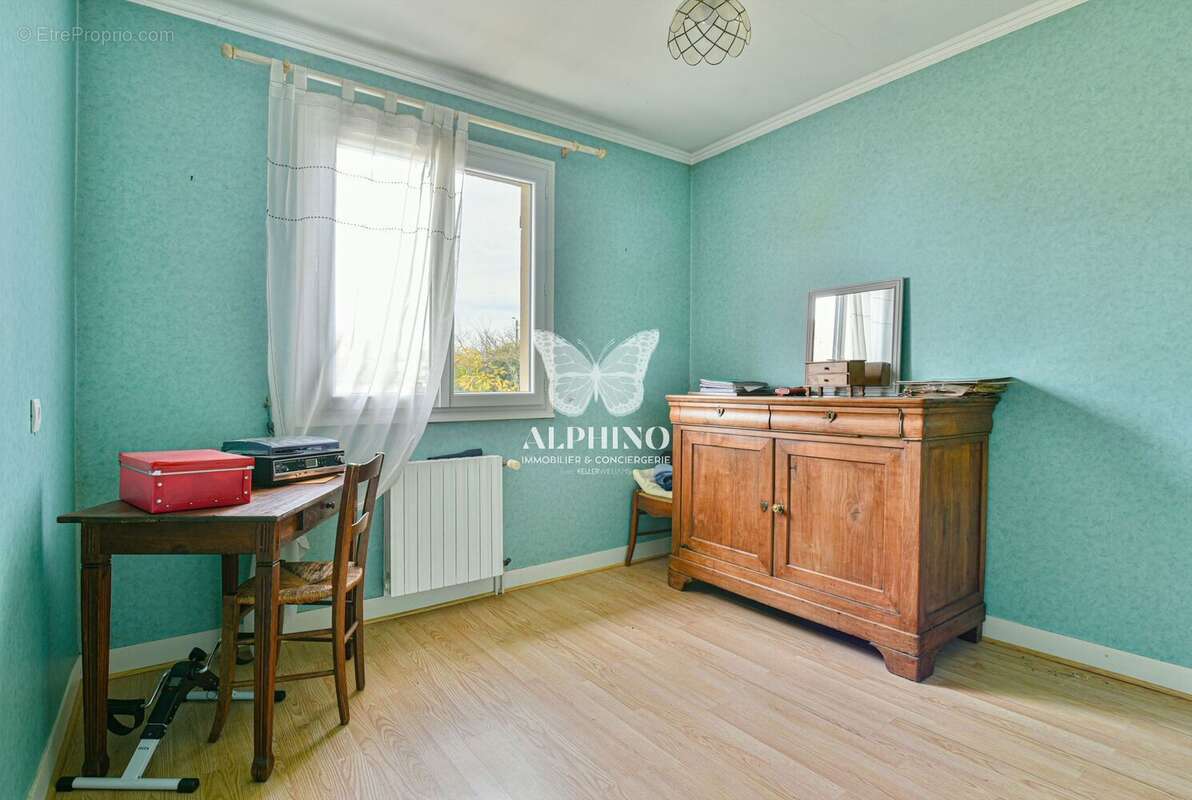 Maison à SAINT-YRIEIX-LA-PERCHE