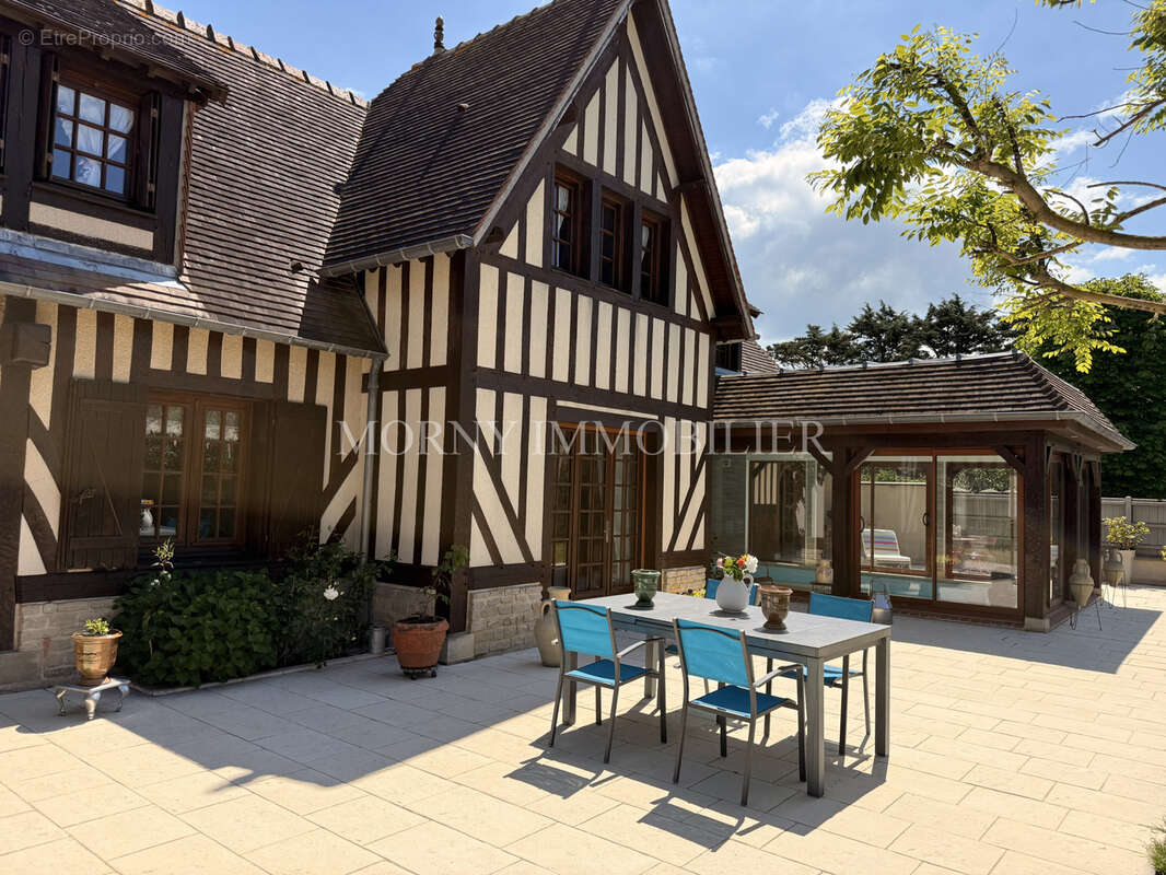 Maison à HOULGATE