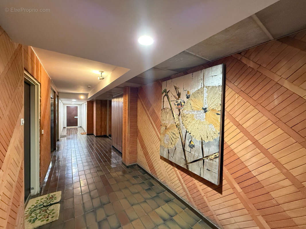 Appartement à PARIS-18E