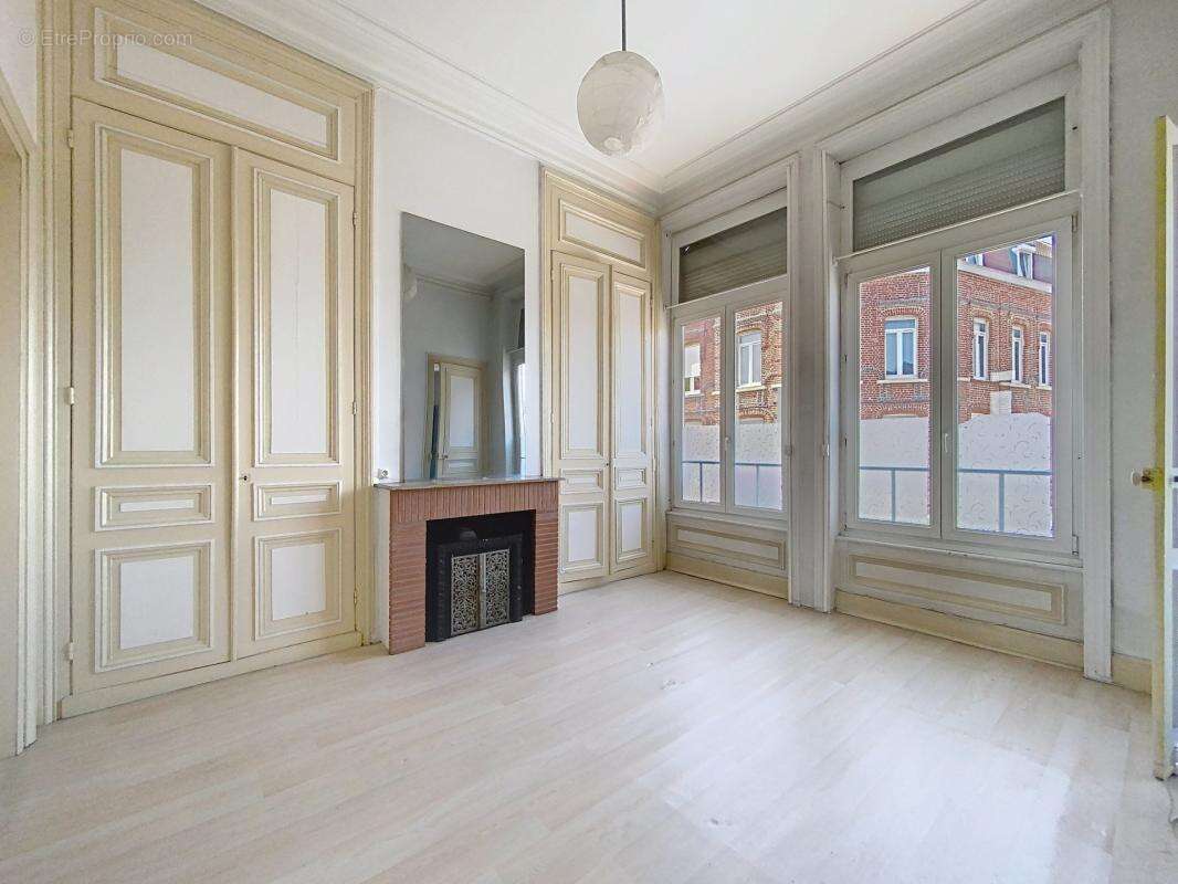 Maison à ARMENTIERES