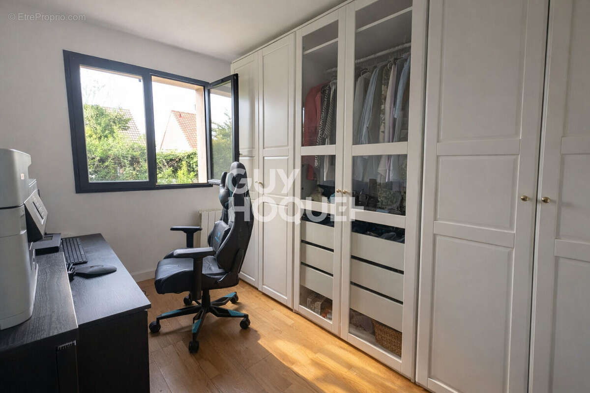 Maison à AUBERGENVILLE