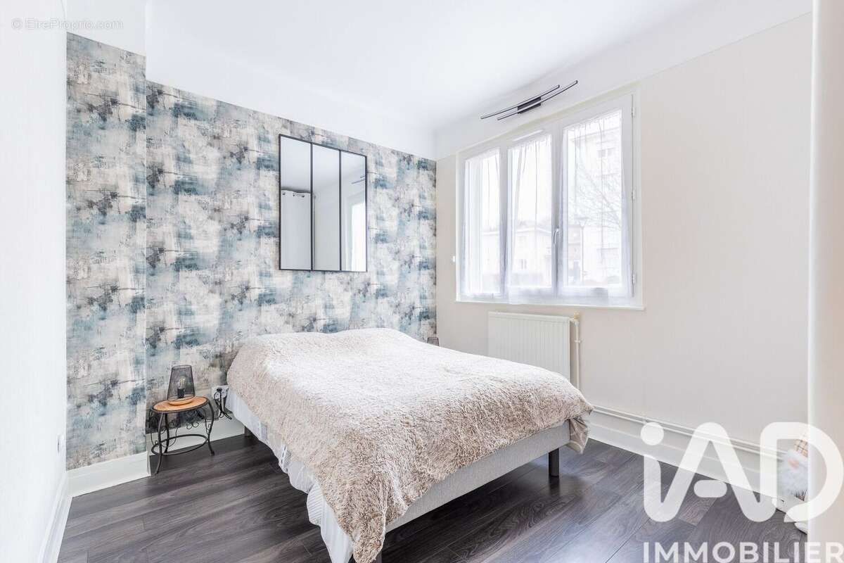 Photo 9 - Appartement à LE PLESSIS-ROBINSON