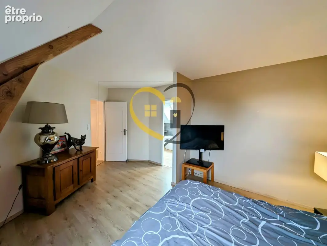 Maison d’architecte rénovée – Avermes, quartier calme. - photo 19