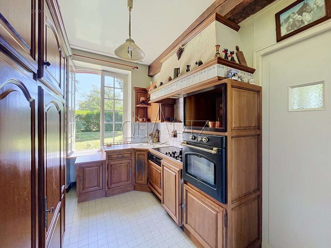 Charme et campagne pour cet ancien presbytère - photo 16
