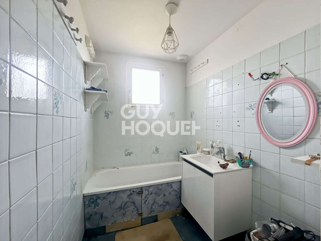 Maison à FONTENAY-TRESIGNY