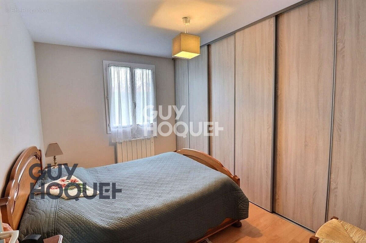 Maison à BEAUMONT-LE-ROGER