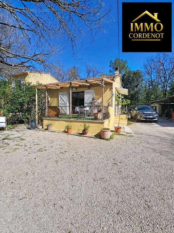Maison à FORCALQUEIRET