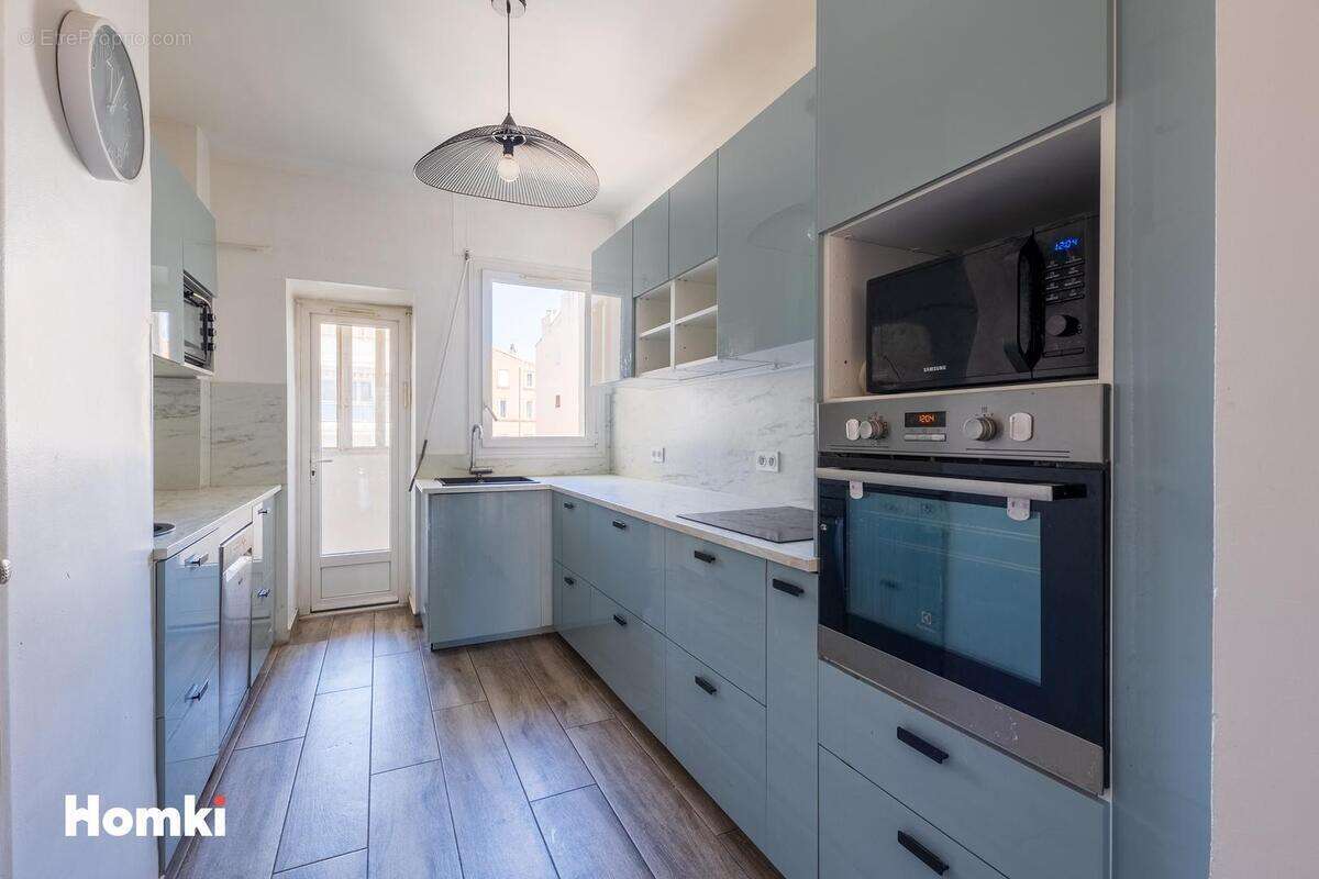 Appartement à MARSEILLE-8E