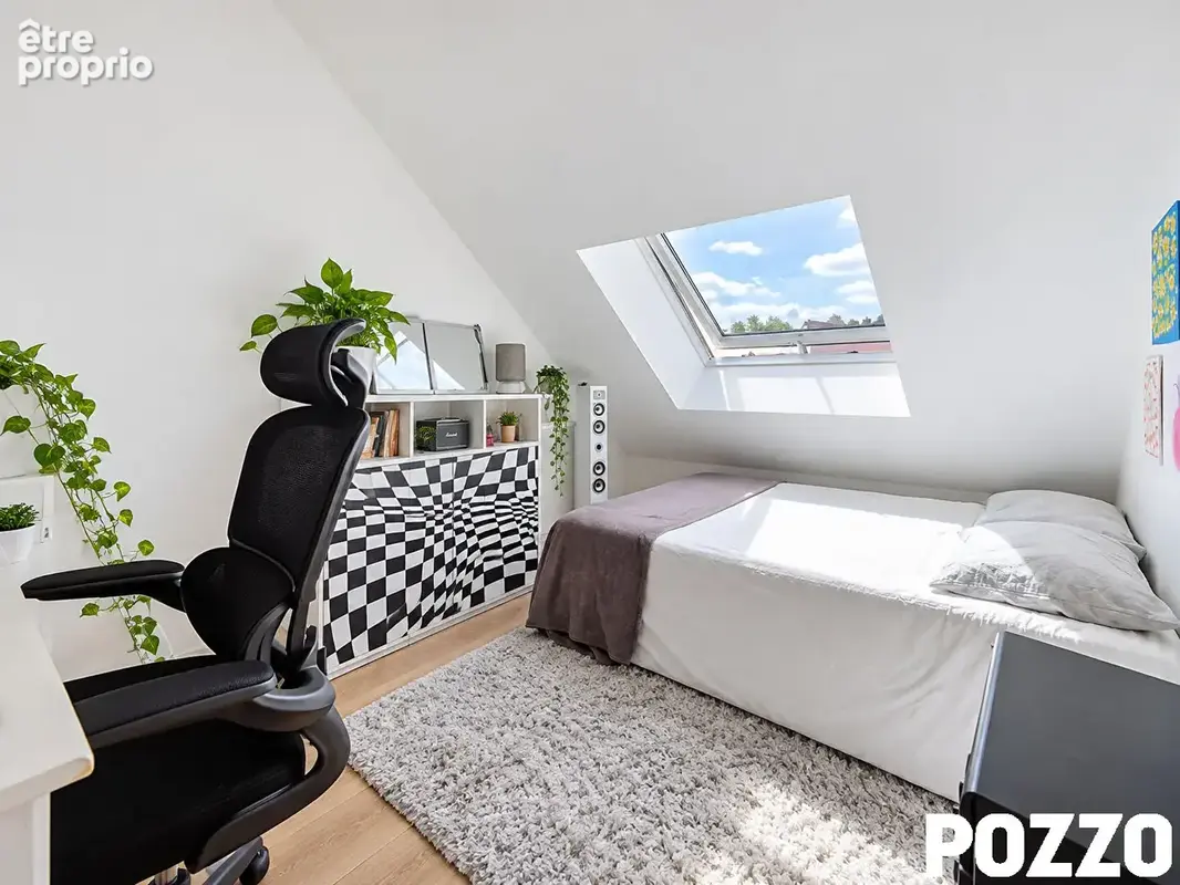 Granville (50400), maison familiale coup de coeur avec 6 chambres, jardin  et studio - photo 10