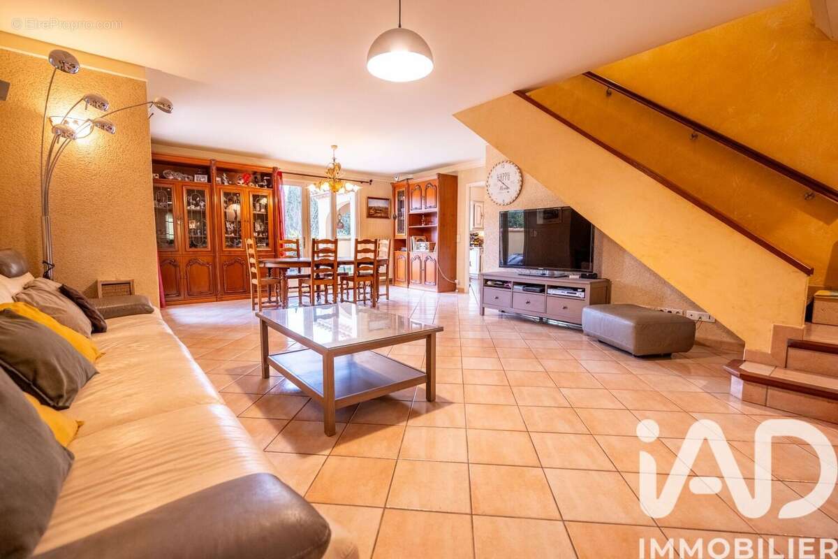 Photo 3 - Maison à ALENYA