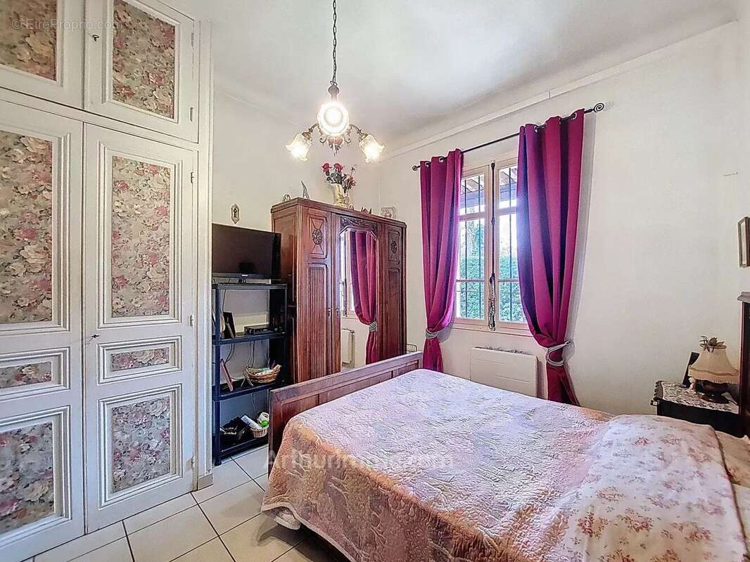 Maison à MOUANS-SARTOUX