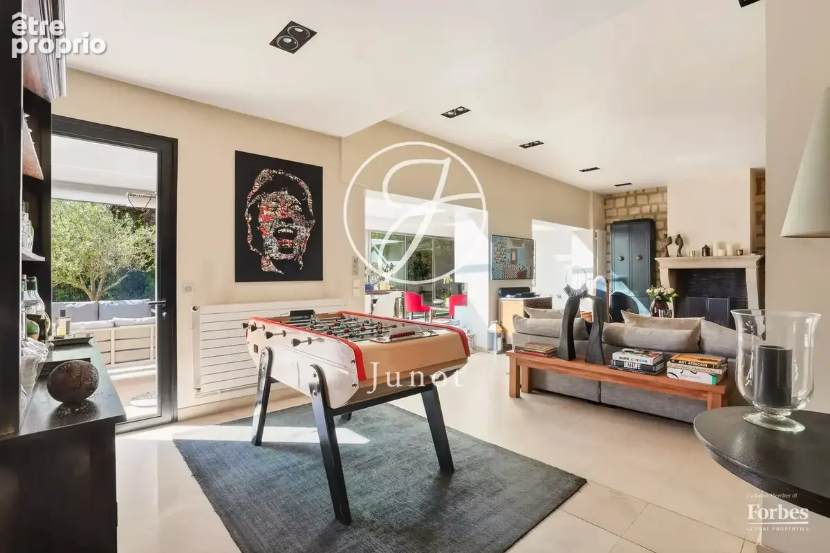 Croissy-sur-Seine - CENTRE - Maison - 5 chambres - 372 m² au sol - Terrain 1000 m². - photo 9