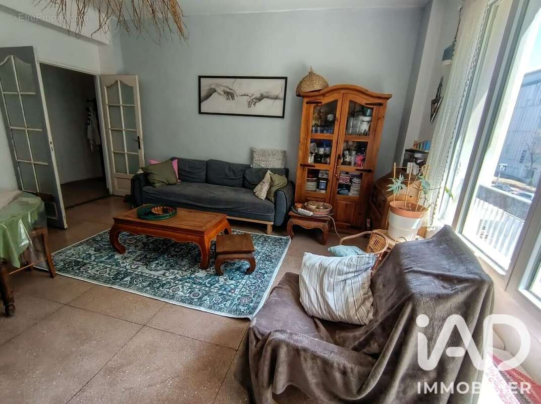 Photo 3 - Appartement à MARSEILLE-1E