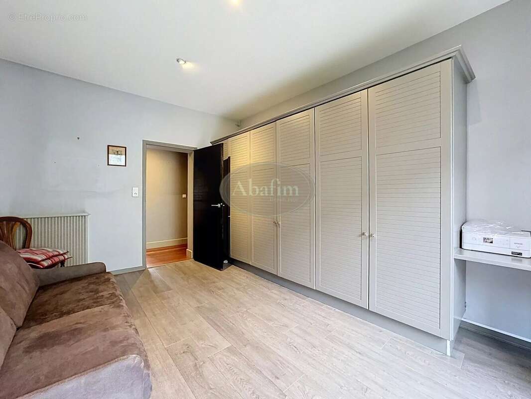 Appartement haussmannien lumineux - photo 12