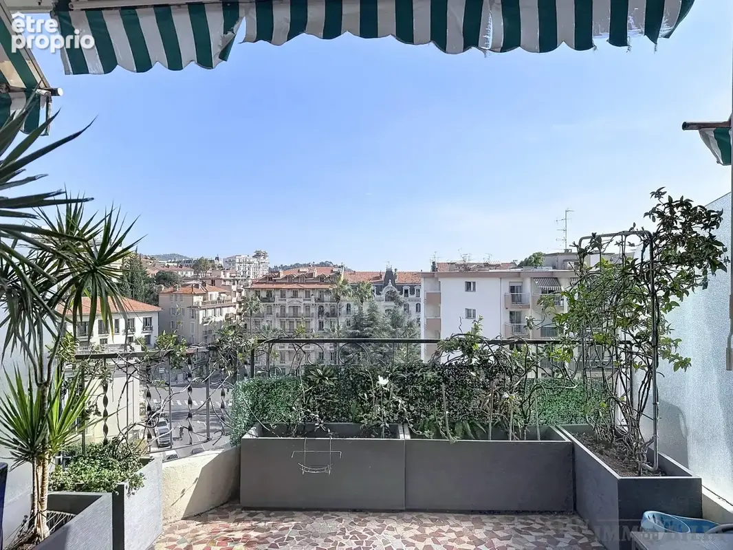 Appartement 2 pièces 53 m² à vendre à Nice (06100) - photo 2