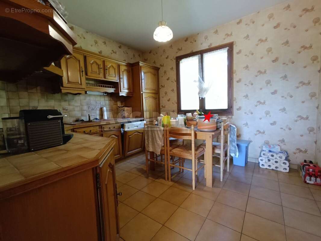 Maison à LABRUGUIERE