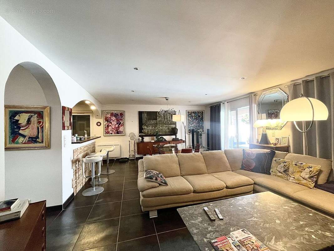 Maison à NEZIGNAN-L&#039;EVEQUE