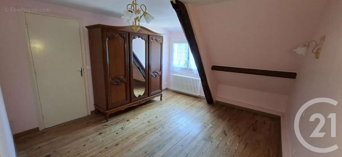 Maison à SAINT-CHRISTOPHE