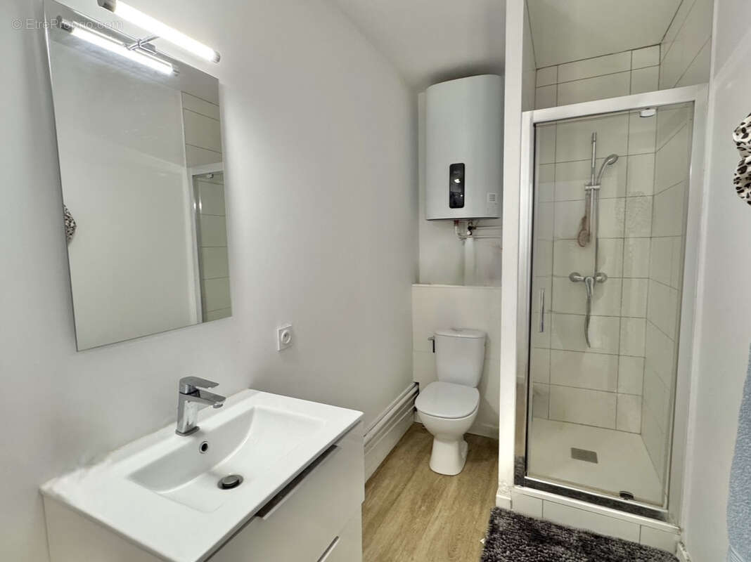 Appartement à CRAPONNE