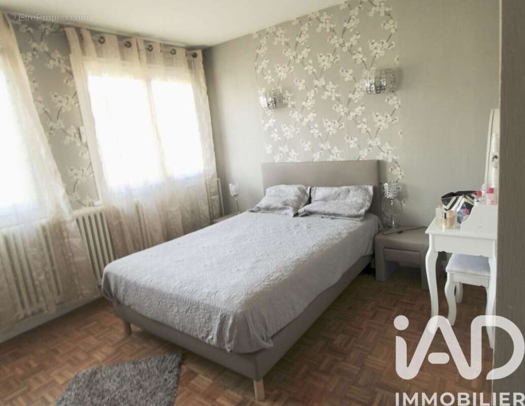 Photo 4 - Maison à SARCELLES