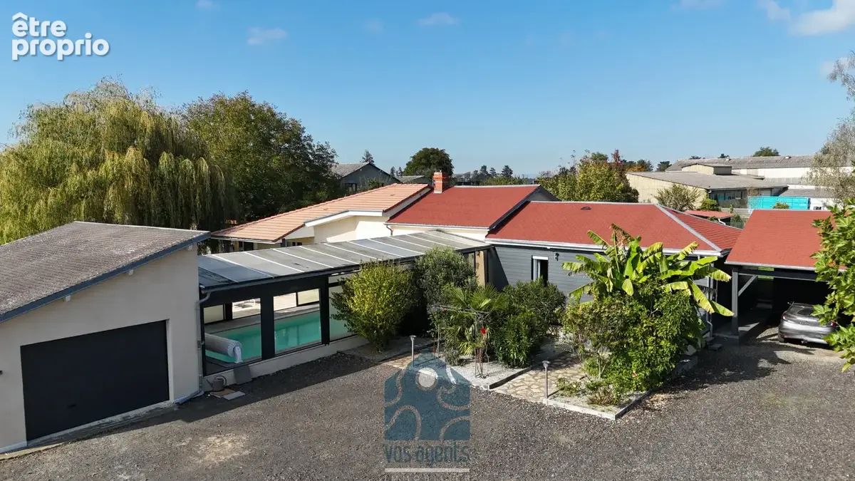 Villa de plain-pied 6 pièces avec piscine couverte, garage, carport et terrain constructible - photo 15