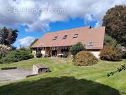 Maison à SERRES-CASTET